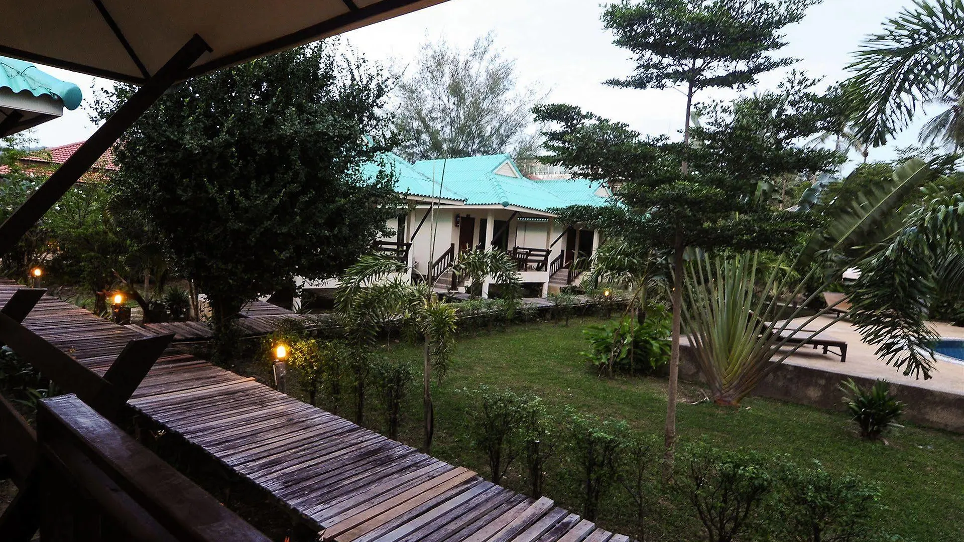 N.T. Lanta Resort Ko Lanta