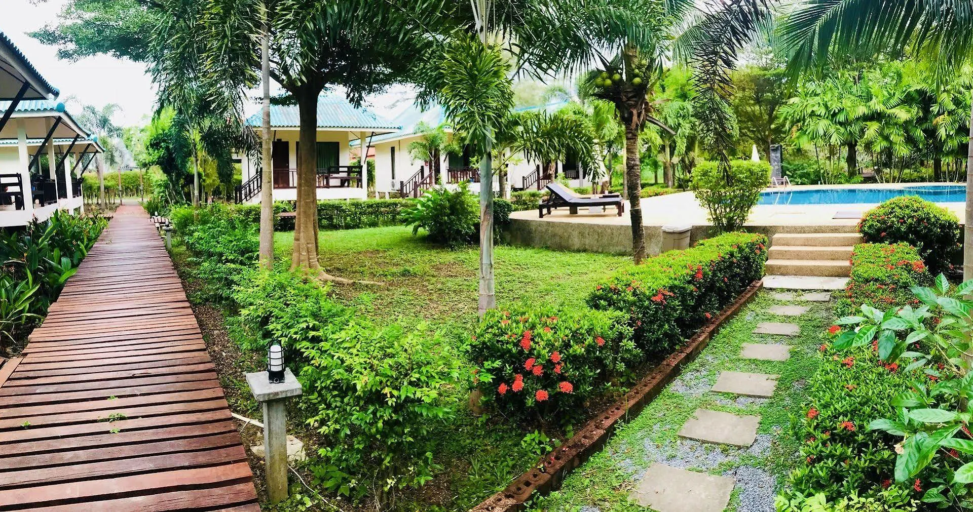 N.T. Lanta Resort Ko Lanta